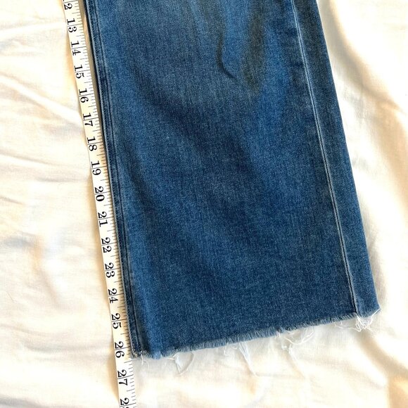 Paige Anessa Cropped Jeans Size 26 Raw Hem Medium Wash - Picture 8 of 9